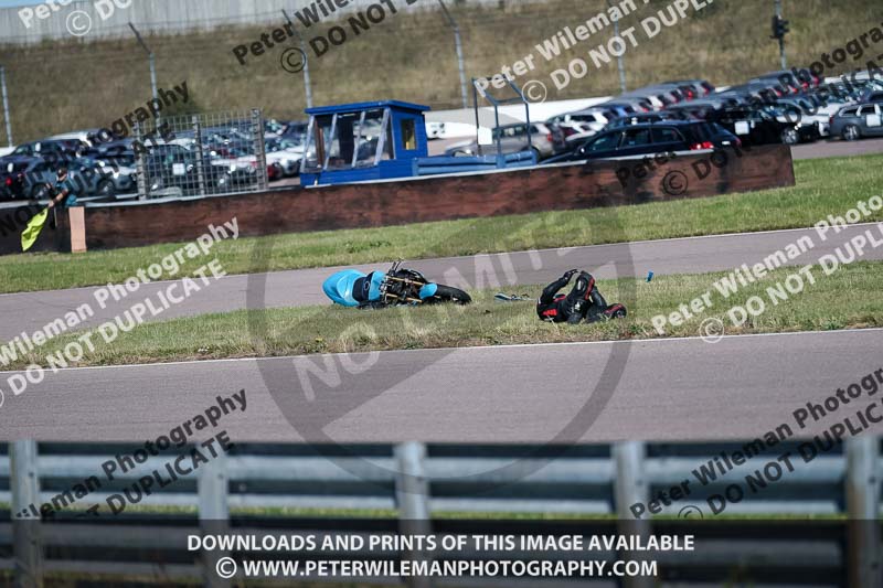 Rockingham no limits trackday;enduro digital images;event digital images;eventdigitalimages;no limits trackdays;peter wileman photography;racing digital images;rockingham raceway northamptonshire;rockingham trackday photographs;trackday digital images;trackday photos